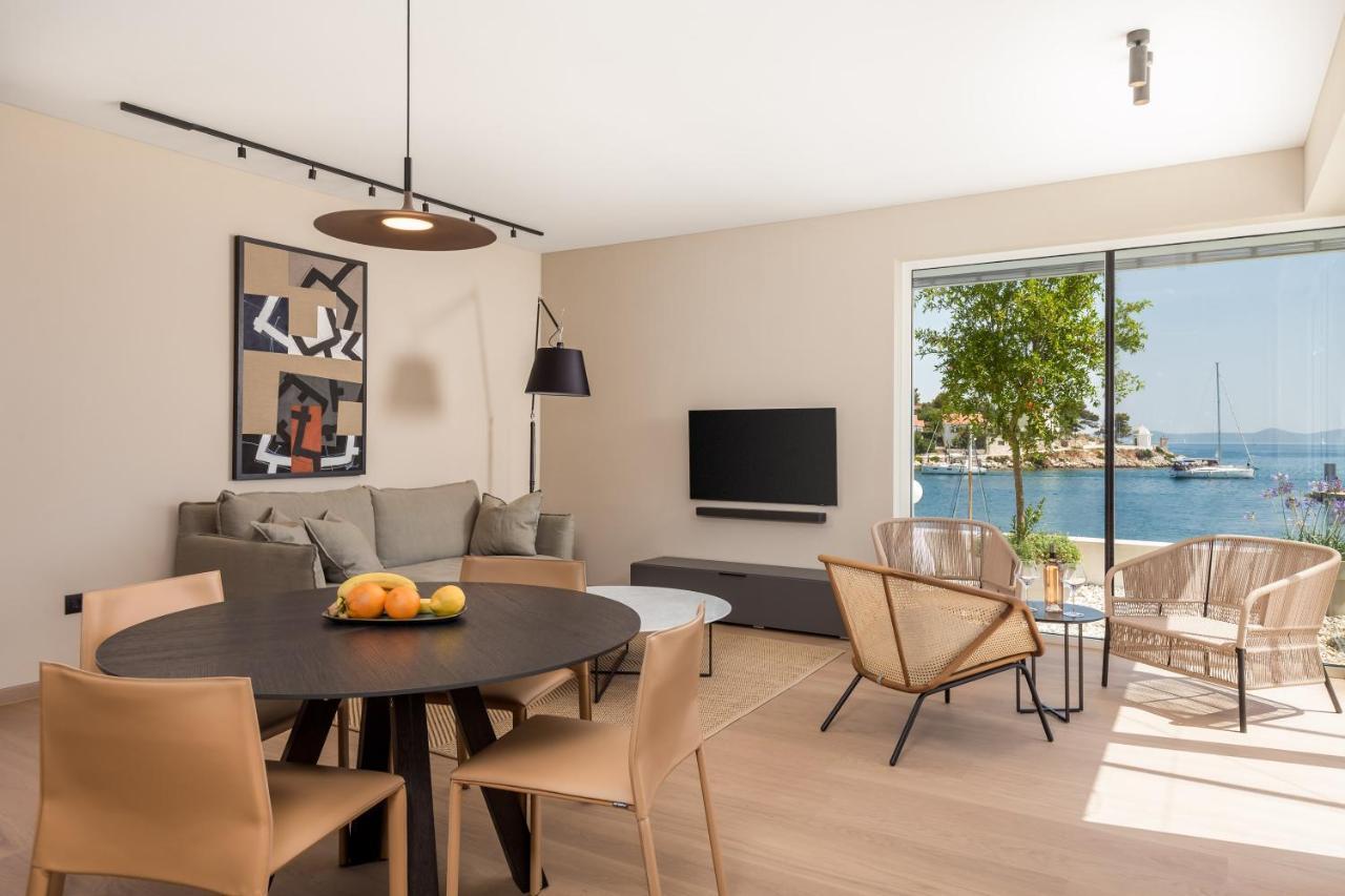 Maiora Luxury Island Suites Sali Bagian luar foto